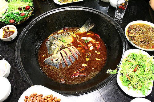 国产铸铁锅哪个质量好 三厦铁锅品质高，性能稳定